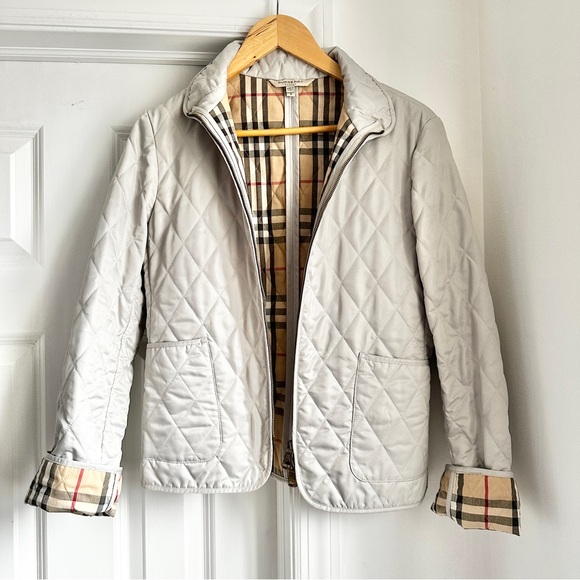 Burberry Jackets & Blazers - Burberry Quilted Zipped Barn Jacket